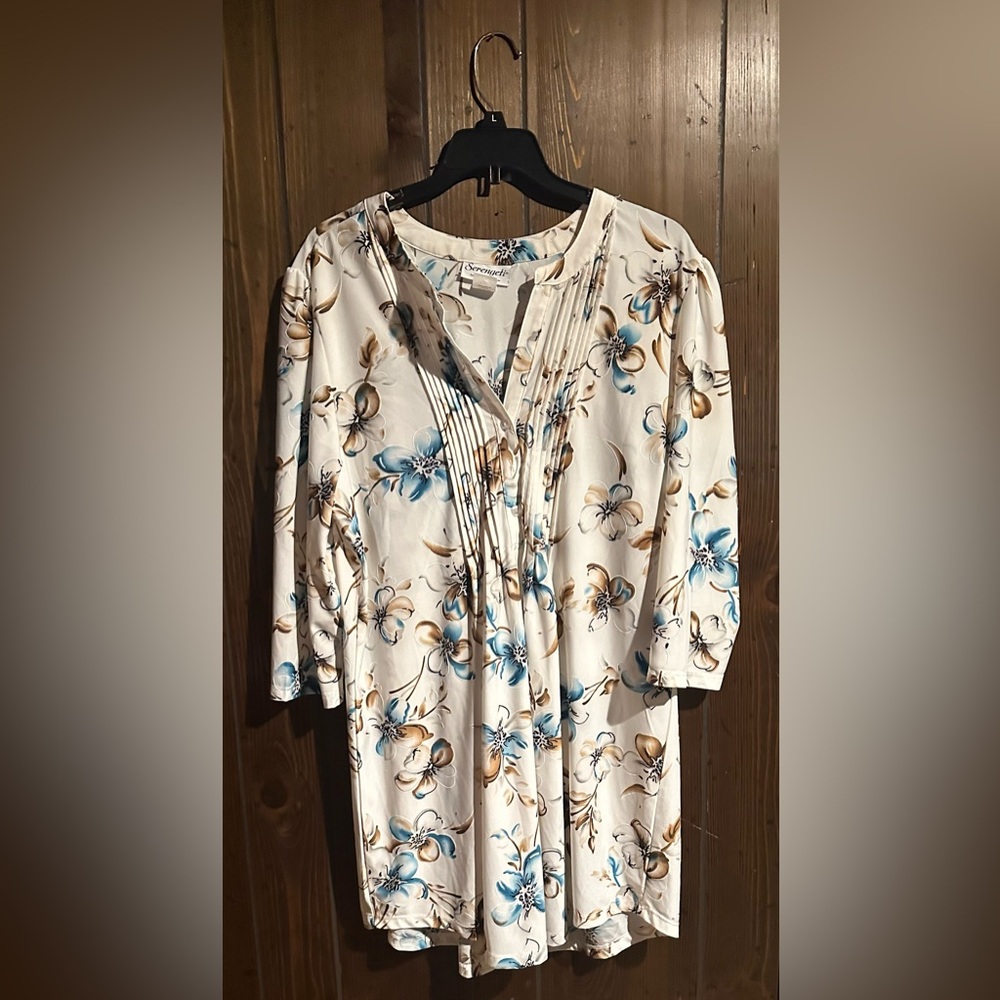 Serengeti flowy floral blouse